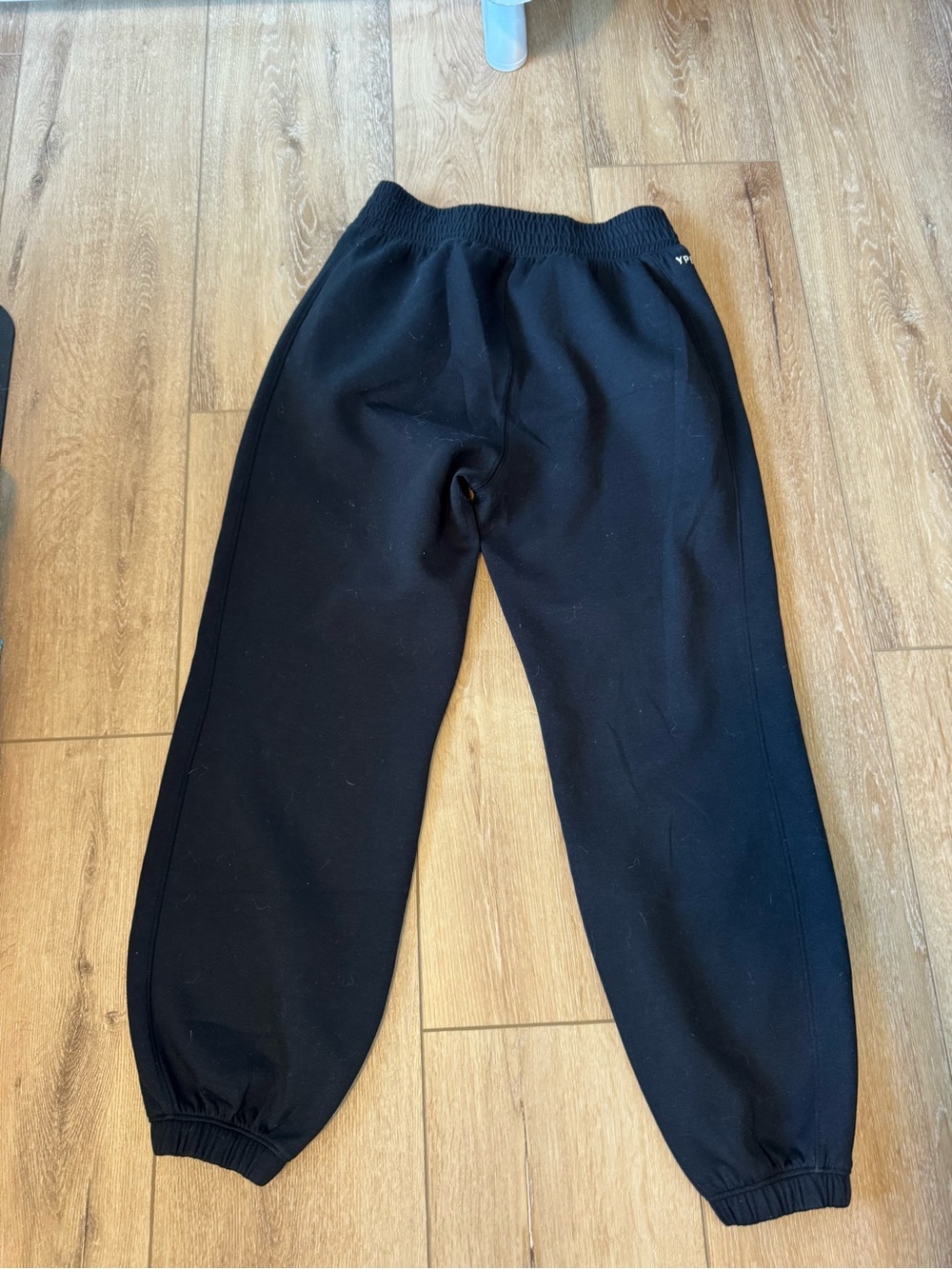 Black neoKNIT sweatpants joggers Abercrombie & Fitch YPB Women’s size Medium - Picture 4 of 8